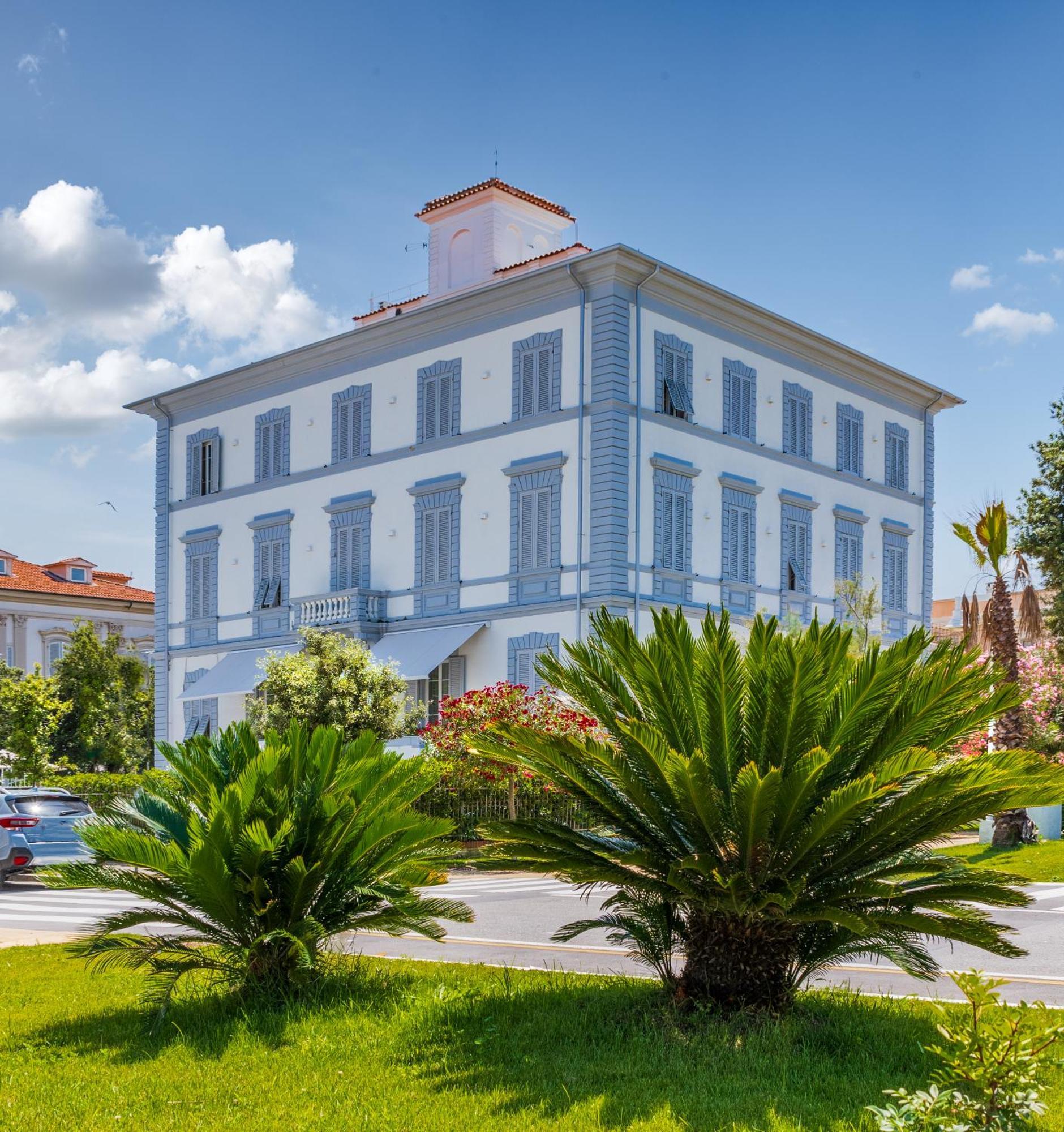 Hotel Tirreno Marina di Massa Exterior foto